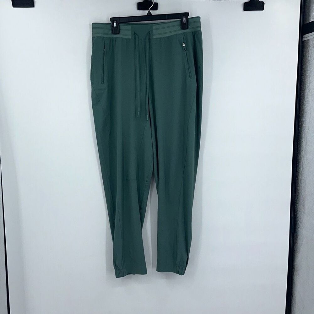 Lululemon License to Train High Rise Pant in Dark Forest Sz 12